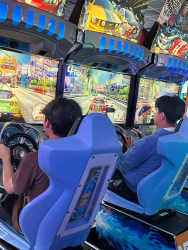 Dave Busters 2025-17